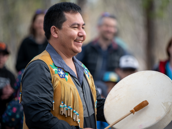 traditional-drumming-performance-event-photography